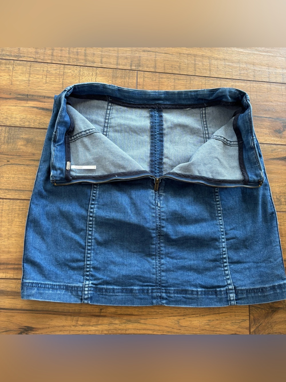 Free People Dark Blue Denim Mini Skirt Women’s Size 10 - Picture 4 of 7
